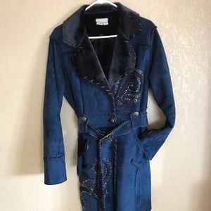 Women Alberto Makali navy plush coat, size large